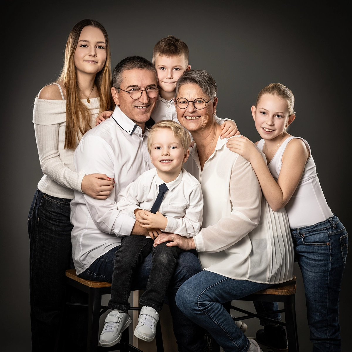 photographe-studio-sophie-mare-seingbouse-famille-grands-parents-enfants-02