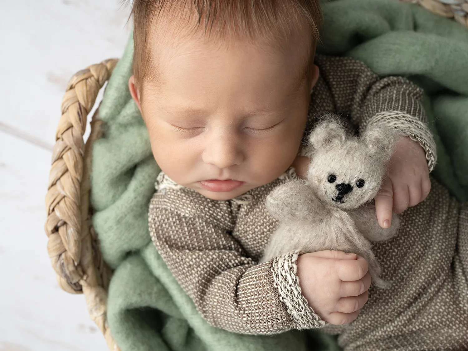 Studio-sophie-mare-seingbouse-naissance-bebe-grossesse-deroulement-famille-12
