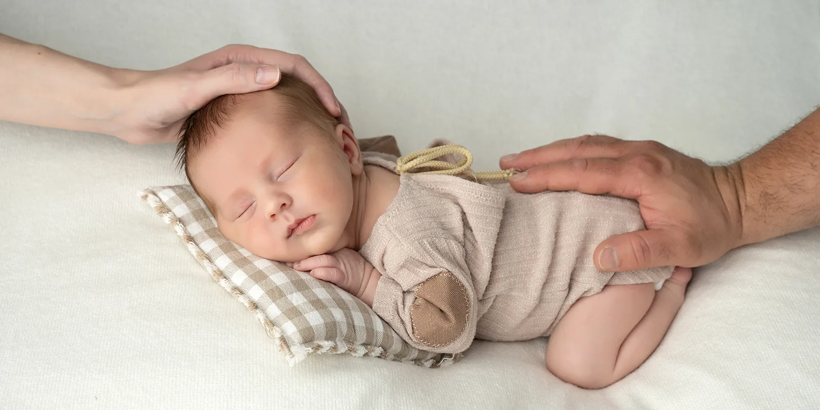 Studio-sophie-mare-seingbouse-naissance-bebe-grossesse-deroulement-famille-shooting-01