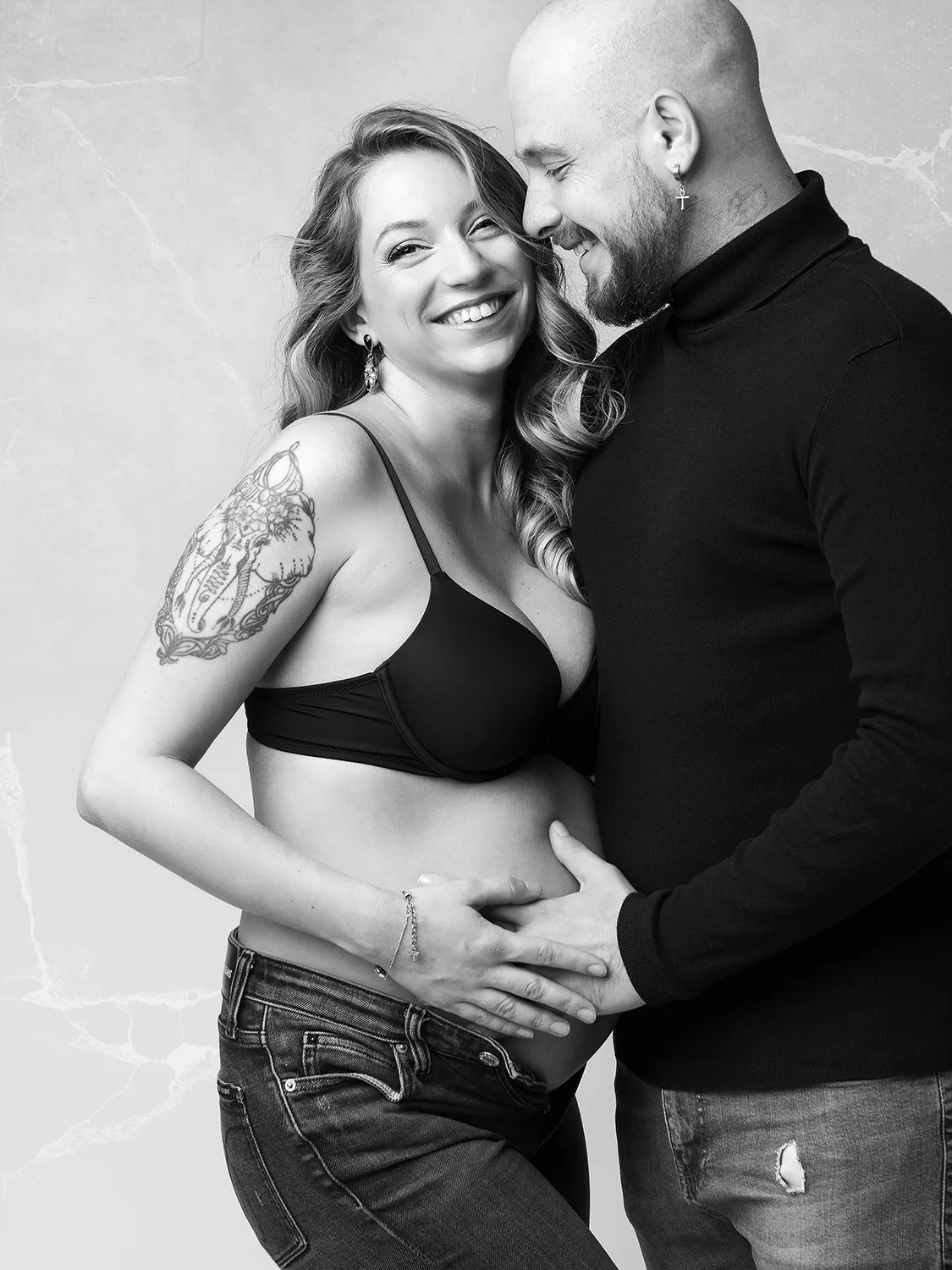 studio-seingbouse-photographe-sophie-julien-mare-grossesse-enceinte-parents-bebe-naissance-shooting-30