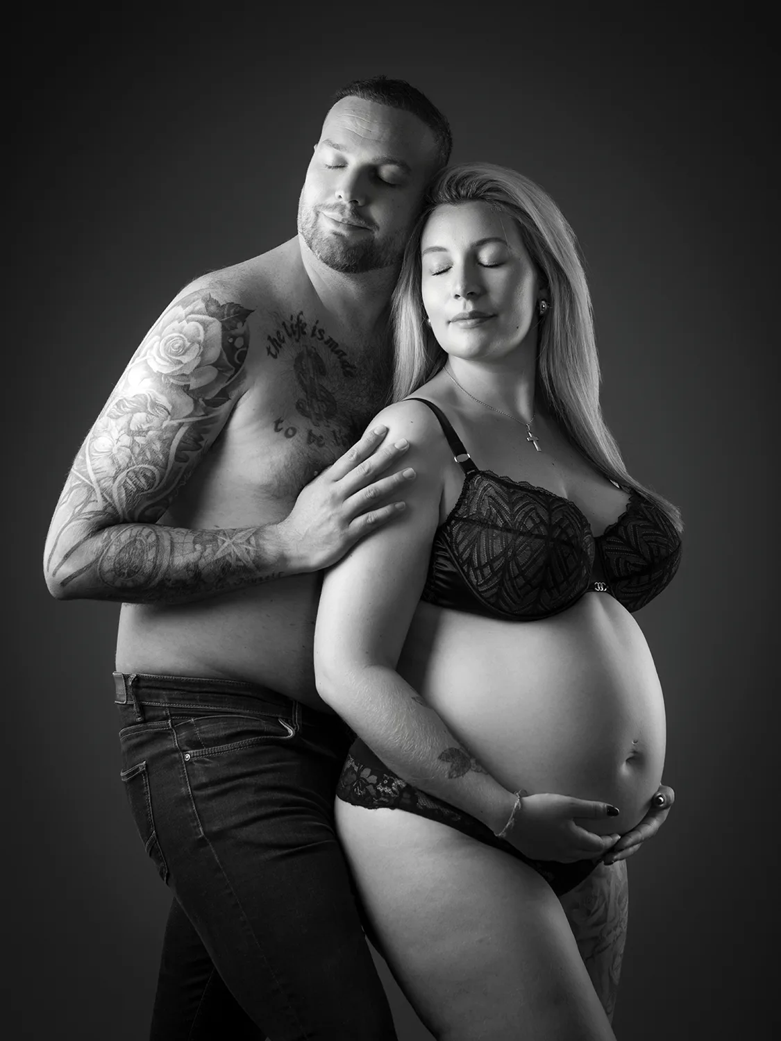 studio-seingbouse-photographe-sophie-julien-mare-grossesse-enceinte-parents-bebe-naissance-shooting-37