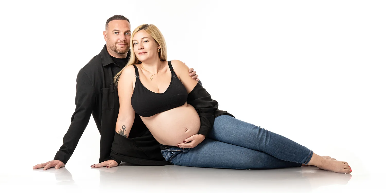 studio-seingbouse-photographe-sophie-julien-mare-grossesse-enceinte-parents-bebe-naissance-shooting-41