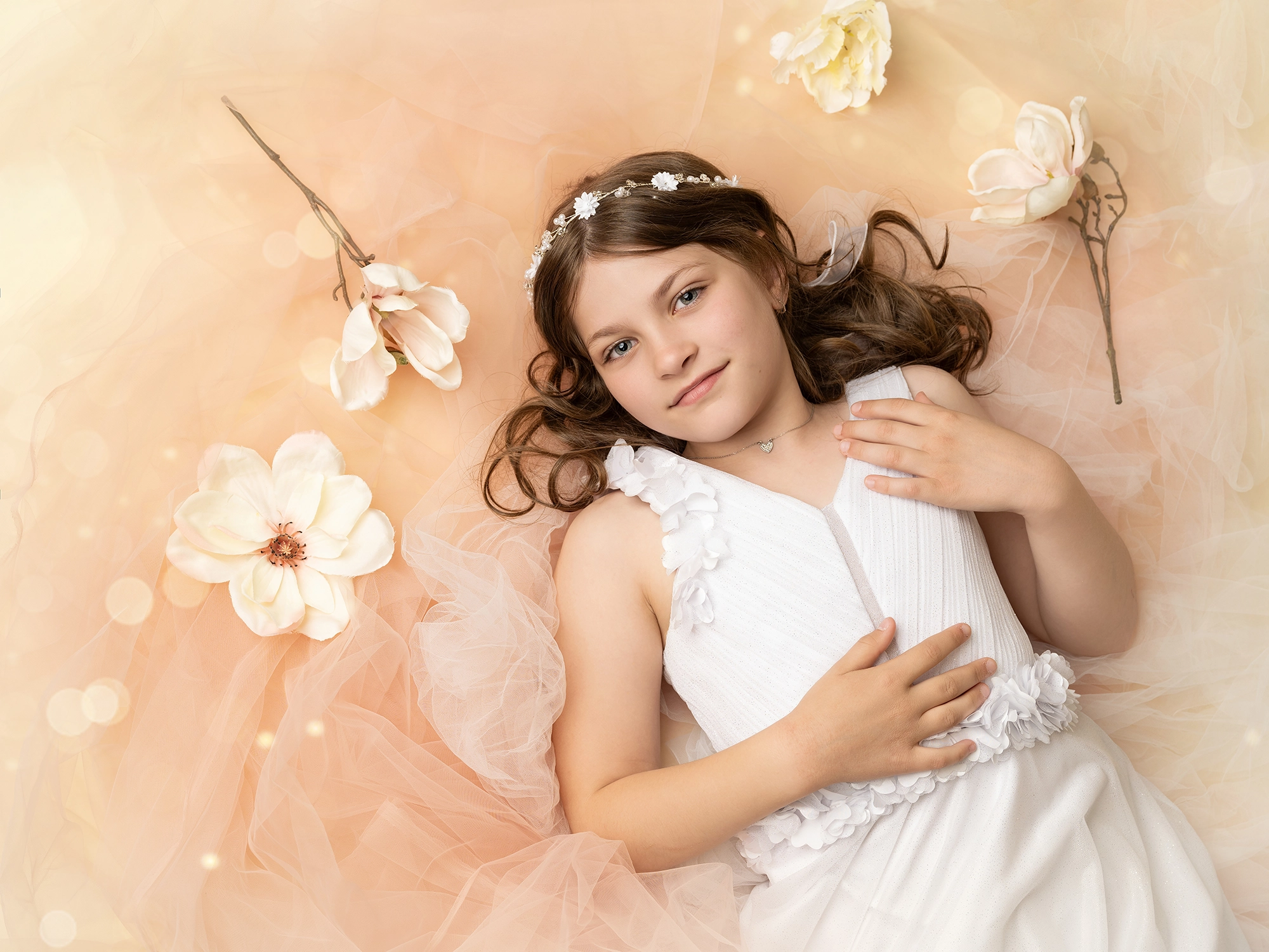 communion fille robe blanche communiante fleurs